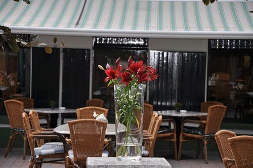 Hotel Restaurant Twee Weert Exterior foto